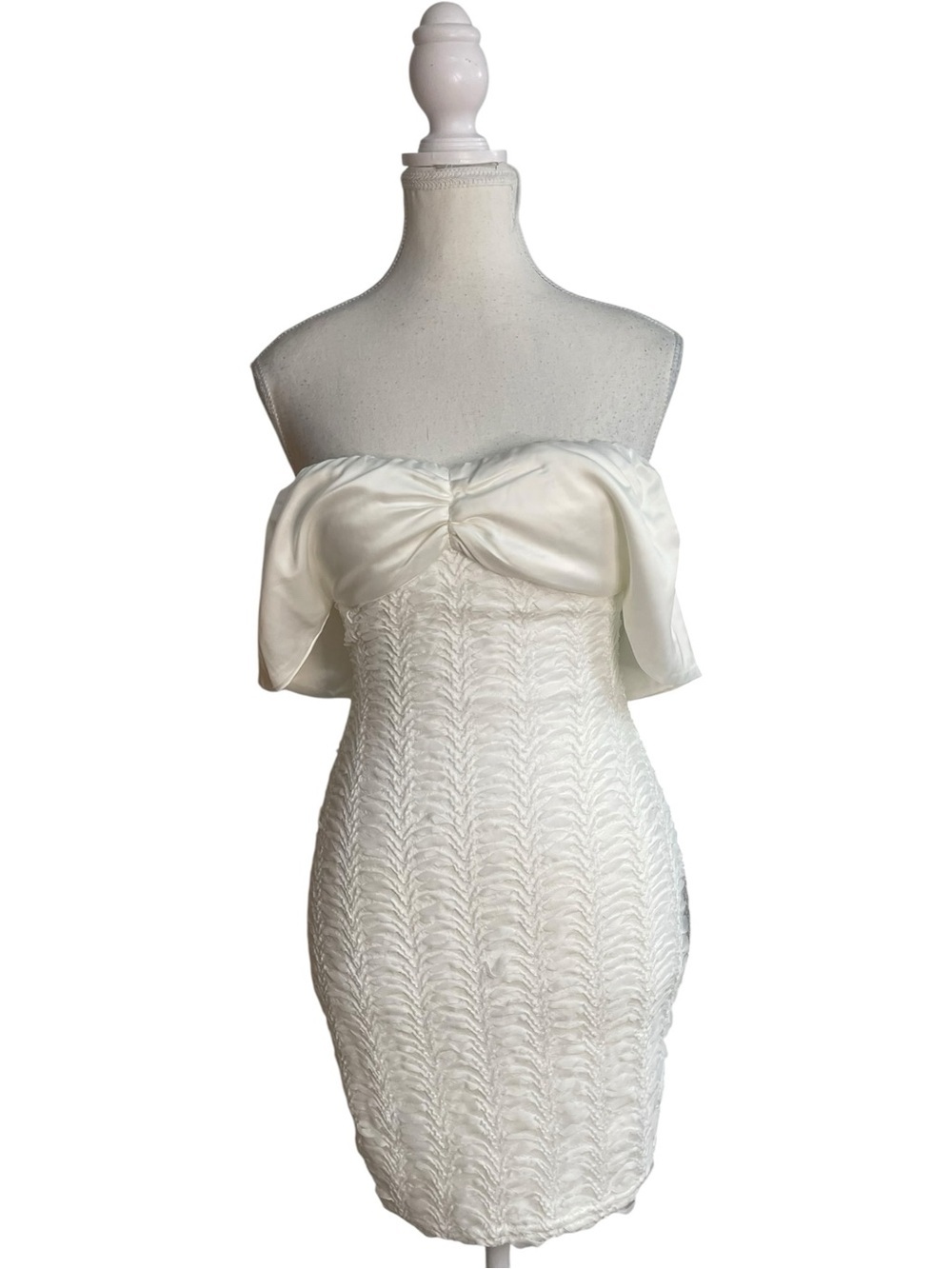 Lulus Quite Delightful Lace Off-the-Shoulder Bodycon Mini Dress White